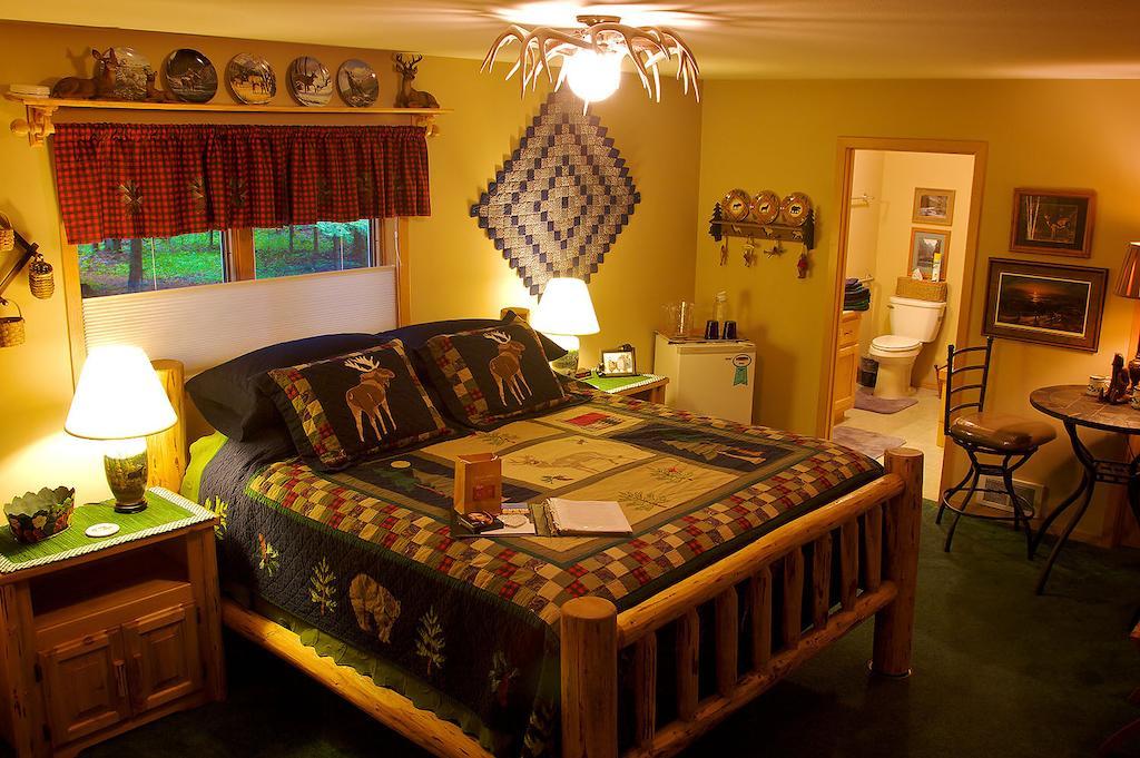 Candlewycke Inn Bigfork Ruang foto